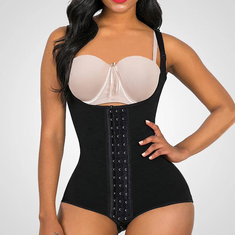 Sheathing body with removable straps black